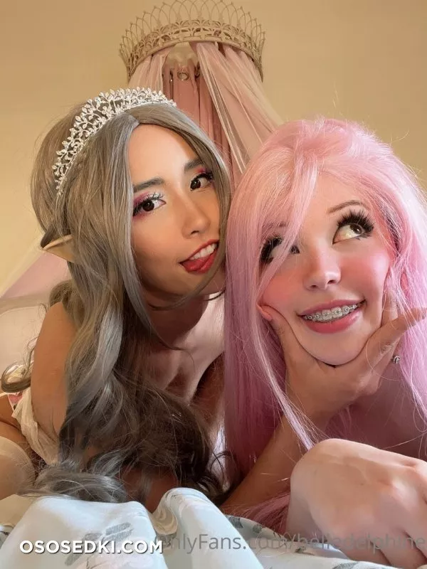 Belle Delphine & Tayszea 2 - 40