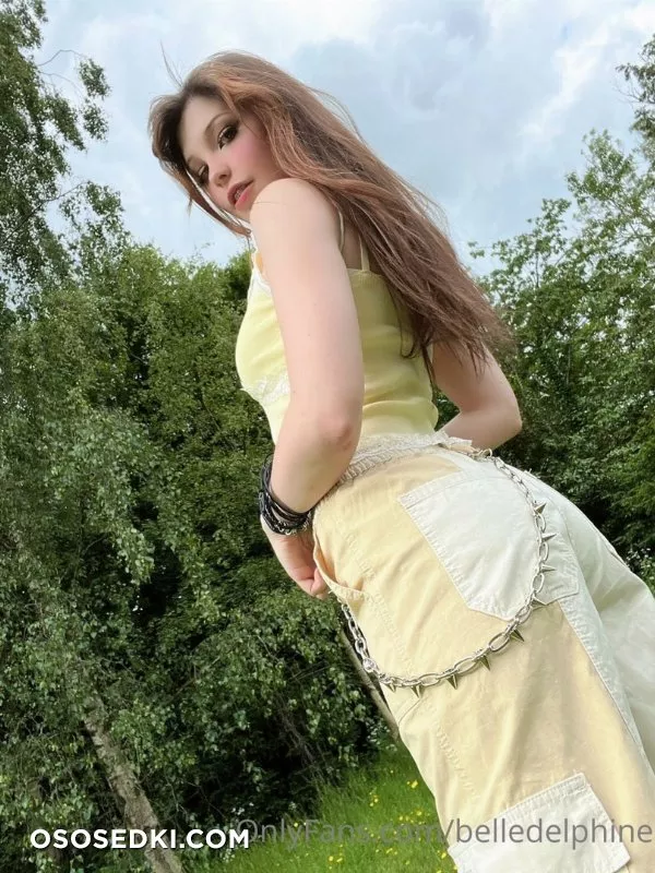 Belle Delphine  Yellow Green - 9