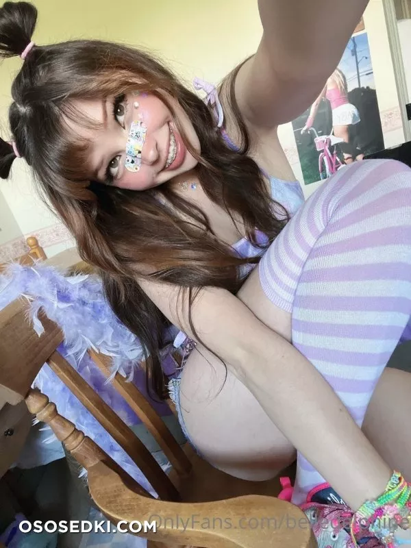 Belle Delphine Donut - 35