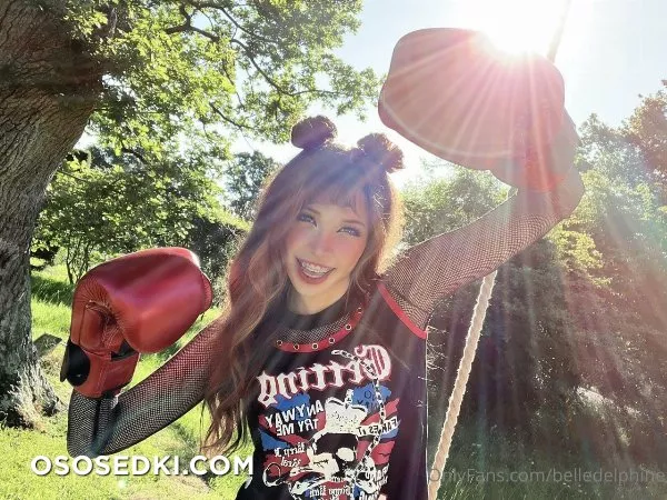 Belle Delphine Swings, boxing and ducks - 34