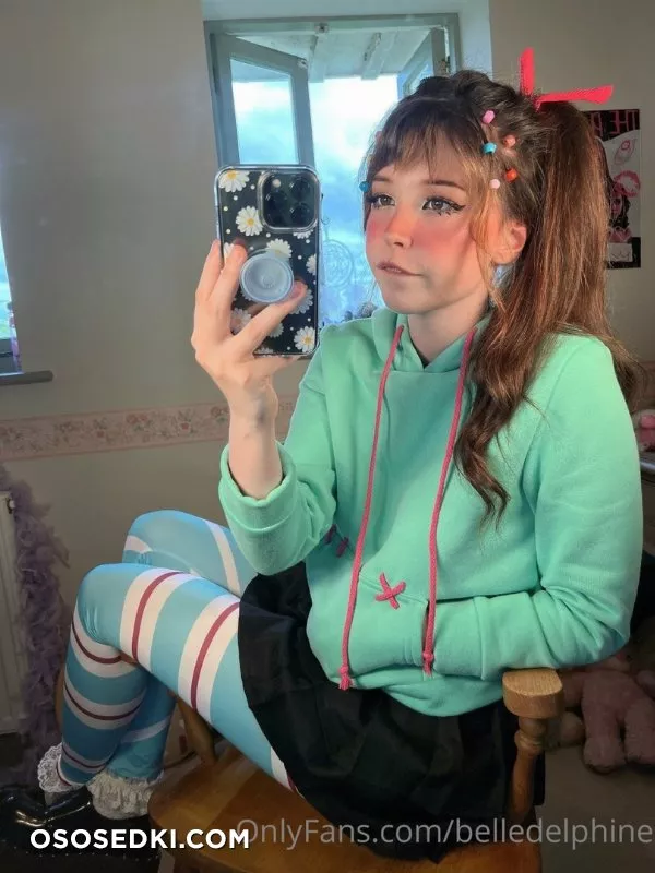 Belle Delphine Bubble Gum - 44