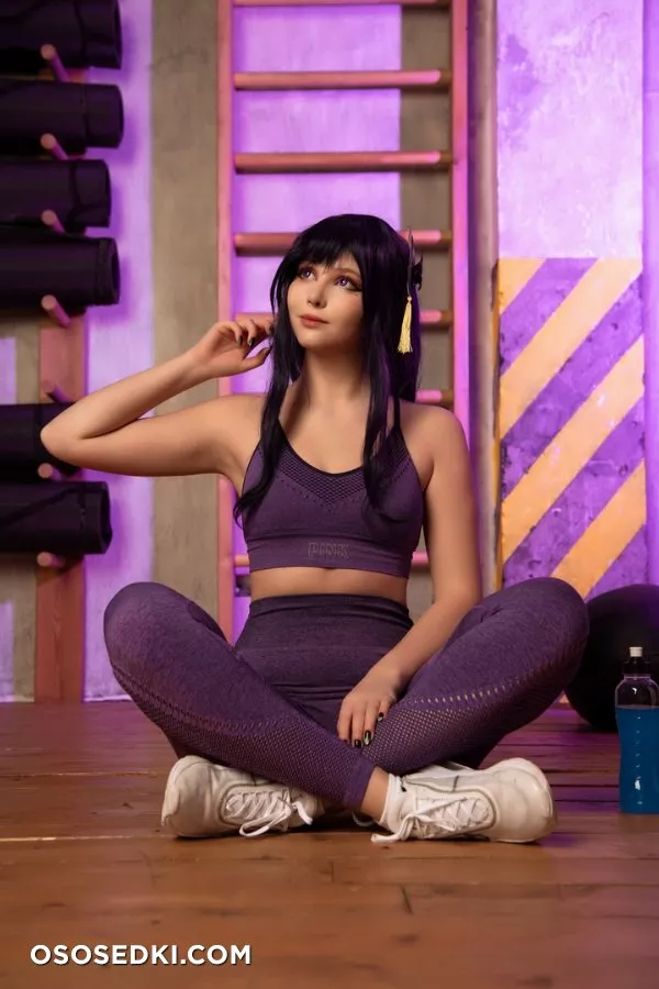 Raiden Shogun in yoga pants by Tsuki Desu - 18