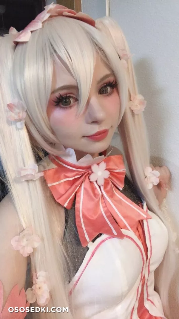 Hatsune Miku by peachmilky_ - 62