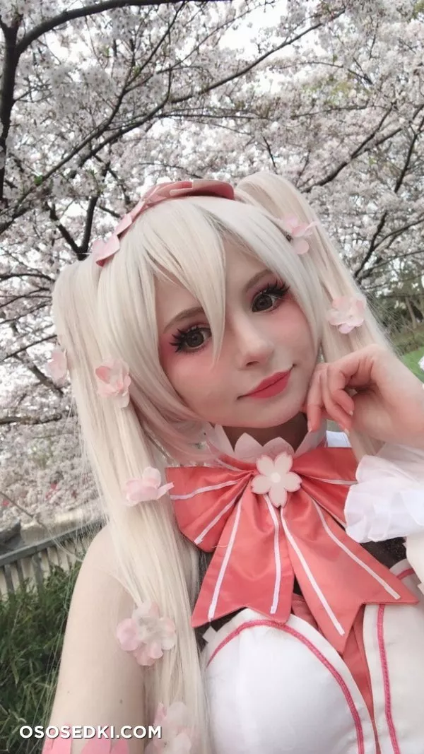 Hatsune Miku by peachmilky_ - 66