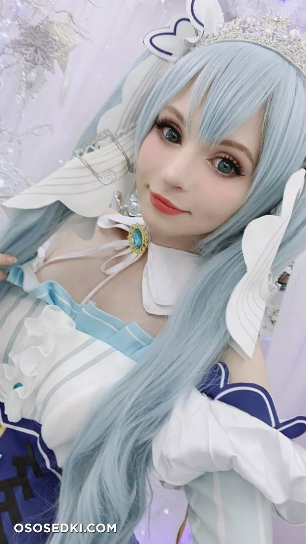 Hatsune Miku by peachmilky_ - 90