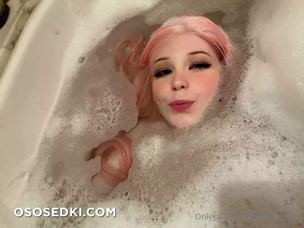 Belle Delphine In the bathroom - 20