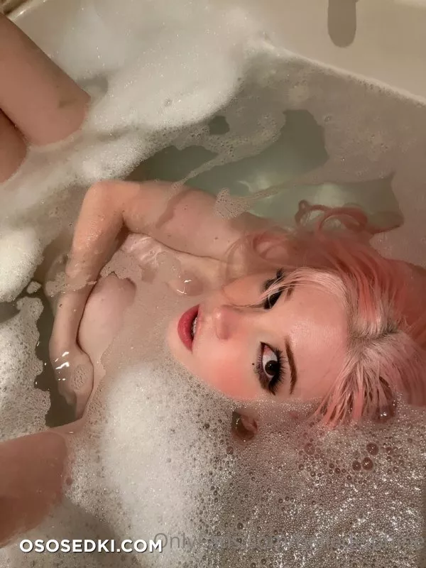 Belle Delphine In the bathroom - 23
