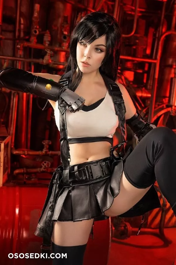 Helly Valentine. Tifa Lockhart. Final Fantasy - 5