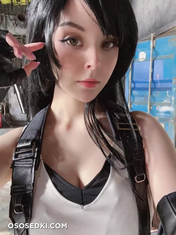 Helly Valentine. Tifa Lockhart. Final Fantasy - 15