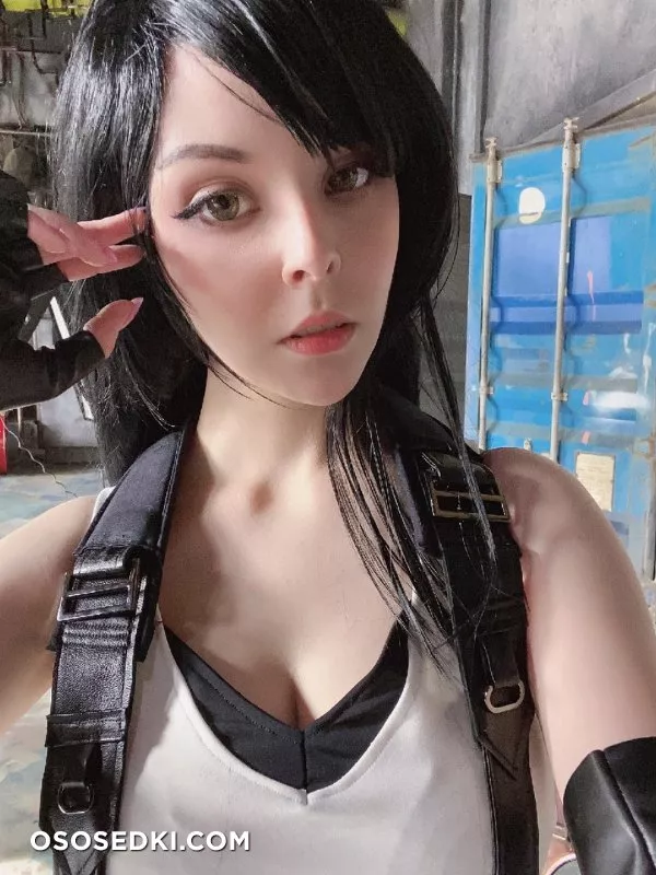 Helly Valentine. Tifa Lockhart. Final Fantasy - 17