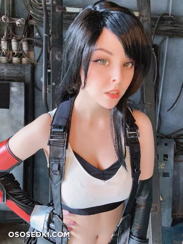Helly Valentine. Tifa Lockhart. Final Fantasy - 22