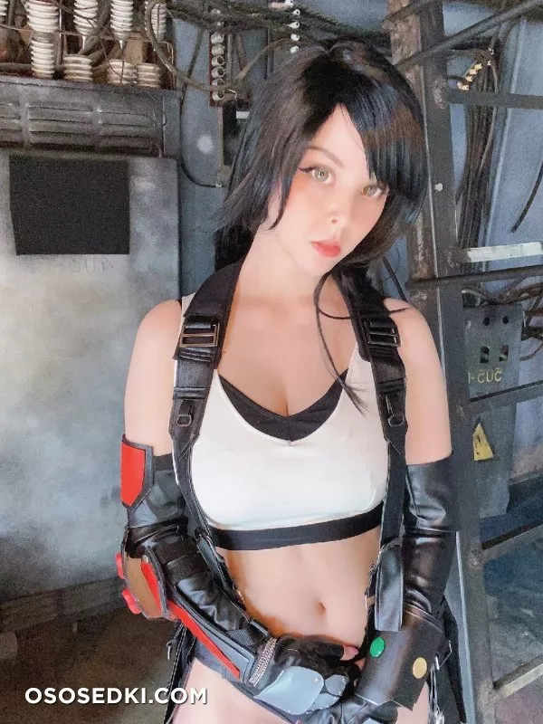 Helly Valentine. Tifa Lockhart. Final Fantasy - 49
