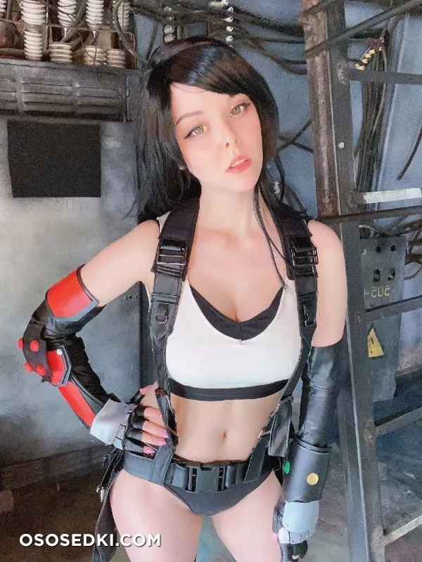 Helly Valentine. Tifa Lockhart. Final Fantasy - 52