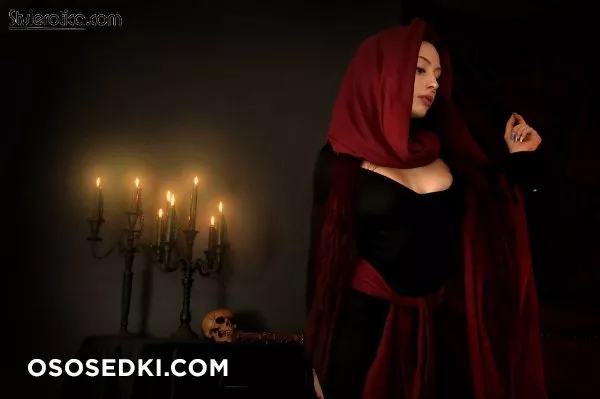 Melisandre by Elise Laurenne - 3