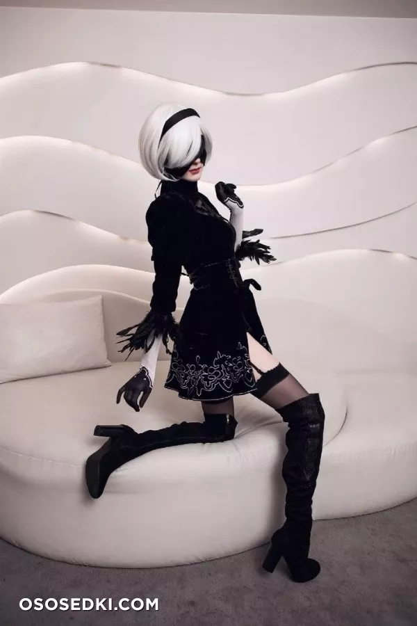 2B by Shaeunderscore - 11