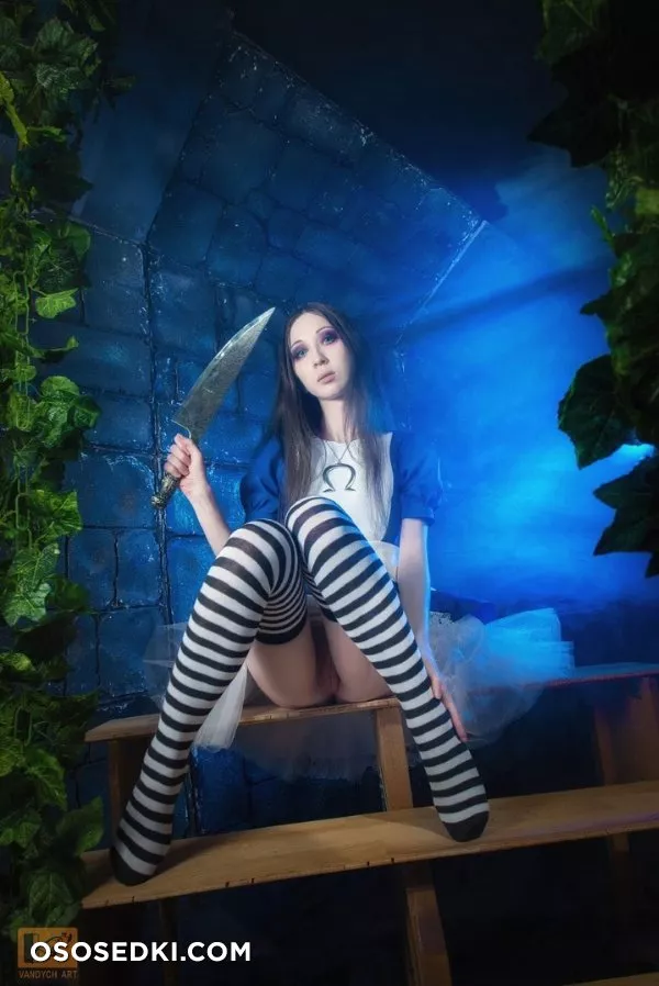 Alice by Vandych - 33