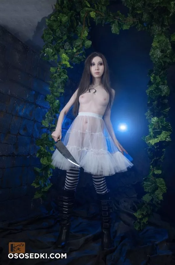 Alice by Vandych - 49