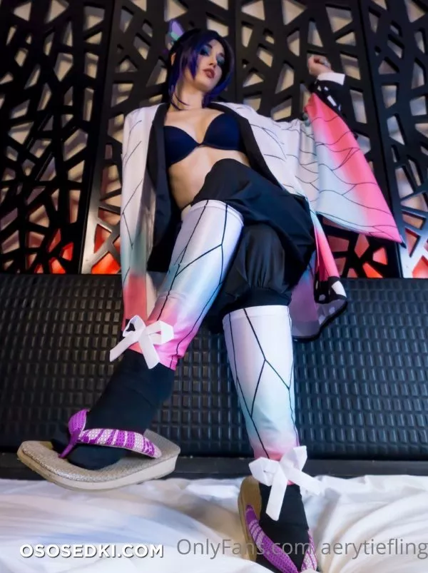 Shinobu Kocho by AeryTiefling
Fandom: Kimetsu no Yaiba - 7