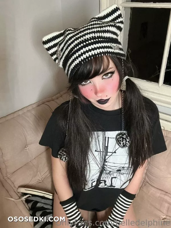 Belle Delphine Goth - 19