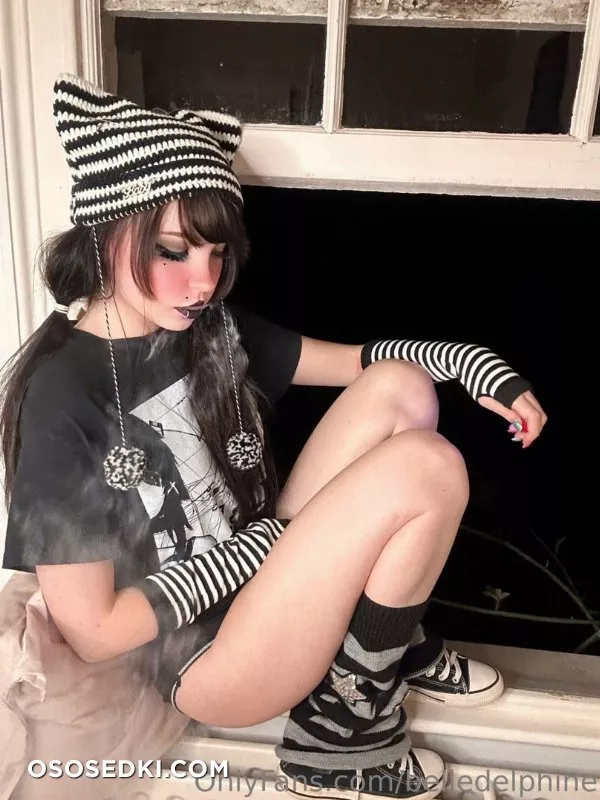 Belle Delphine Goth - 22
