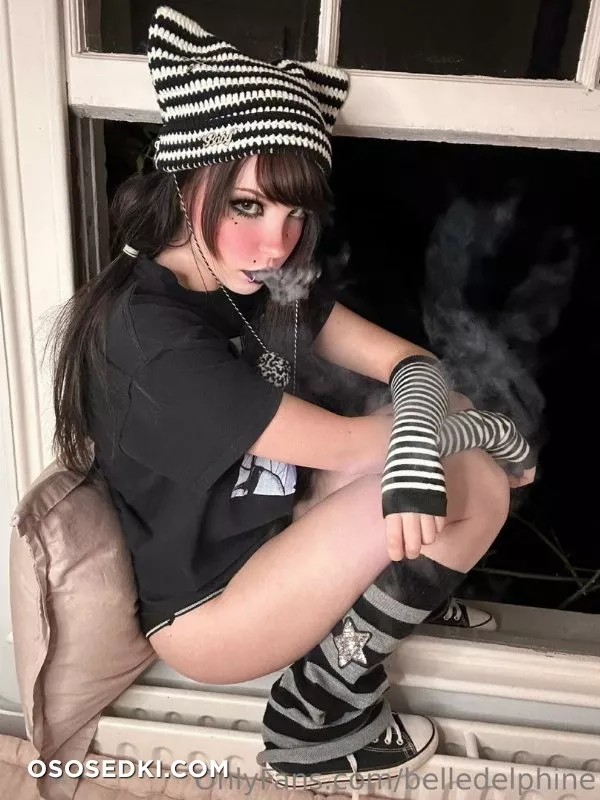 Belle Delphine Goth - 33