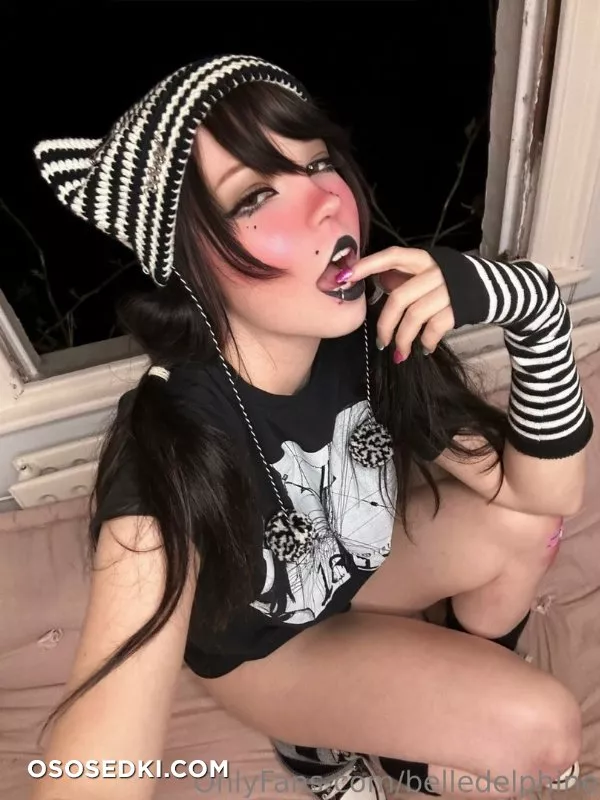 Belle Delphine Goth - 42