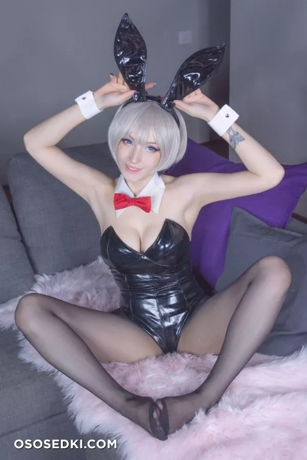 Bunny Uzaki-chan by ShiroKitsune - 4