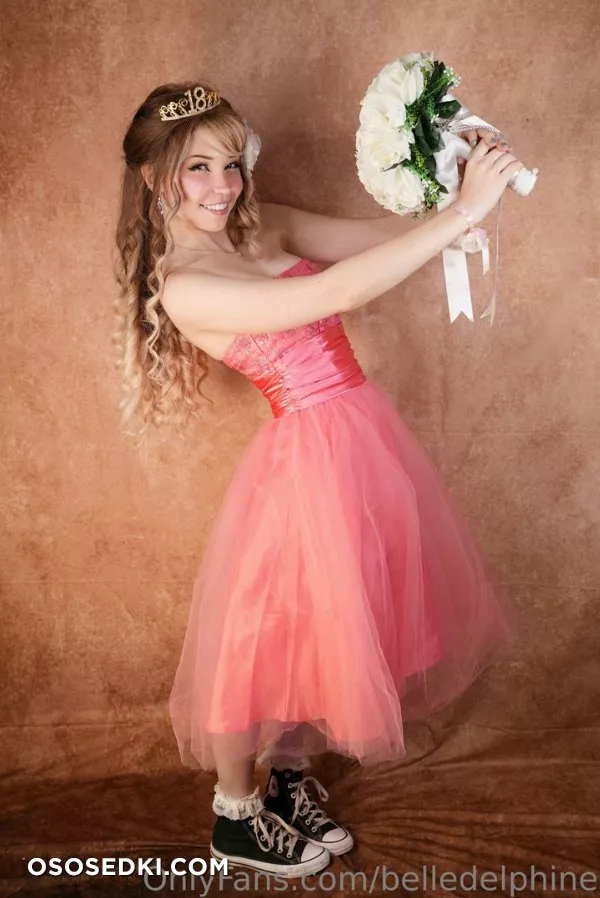 Belle Delphine Princess - 100