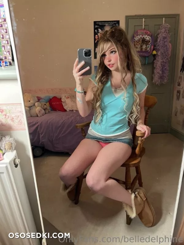 Belle Delphine Sort Skirt Weather - 18