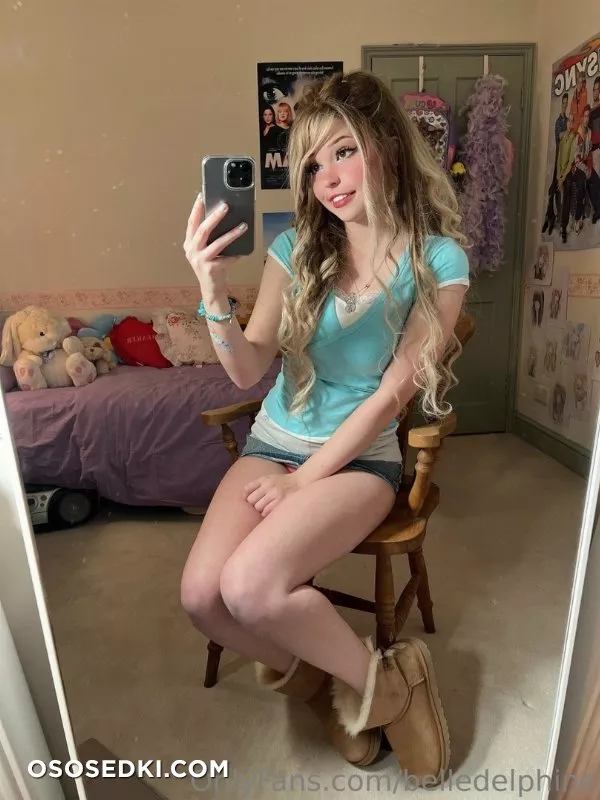 Belle Delphine Sort Skirt Weather - 24