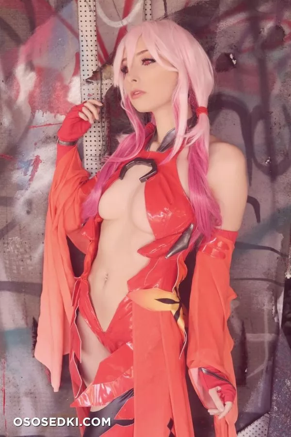 Inori Yuzuriha by Beke - 1