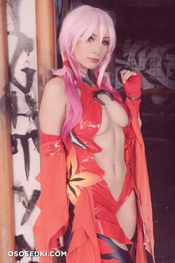 Inori Yuzuriha by Beke - 21