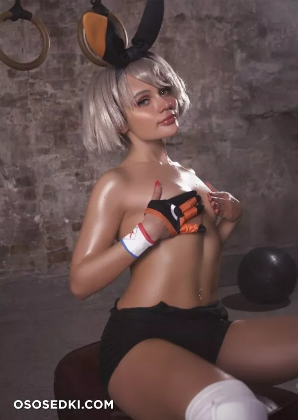 Alcololi | Bea - 16