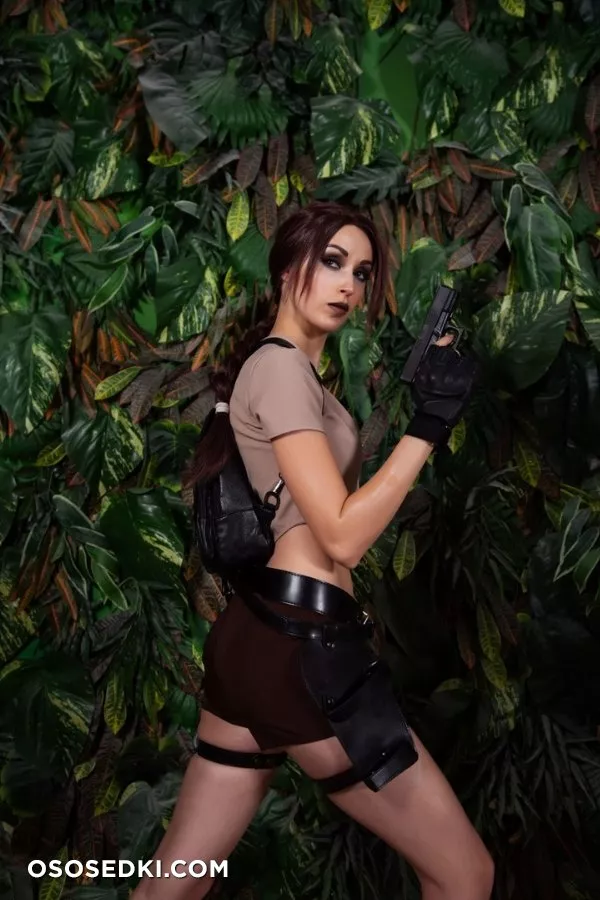 Lara Croft by Lera Himera - 6