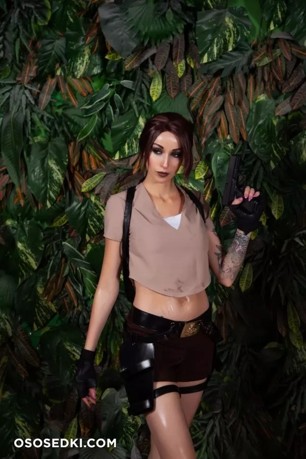 Lara Croft by Lera Himera - 9