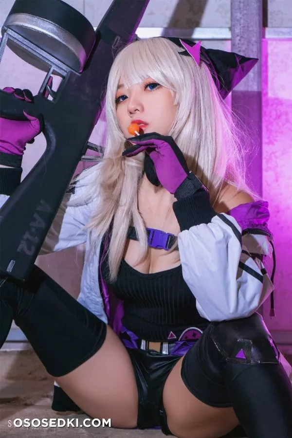 AA-12 by Messie Cosplay - 6