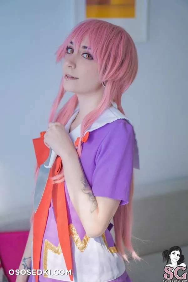 Yuno Gasai by lorenahysteria - 12