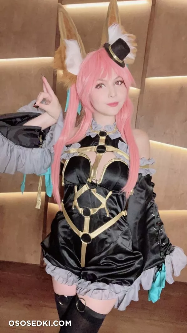 Tamamo no Mae by Tsuki Desu - 83