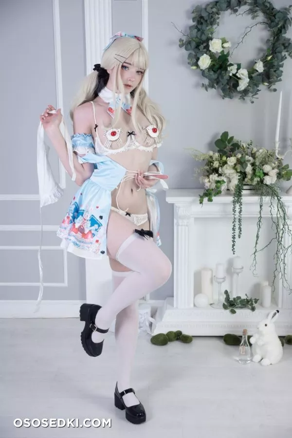 Alice in Easterland by candy_ball - 39