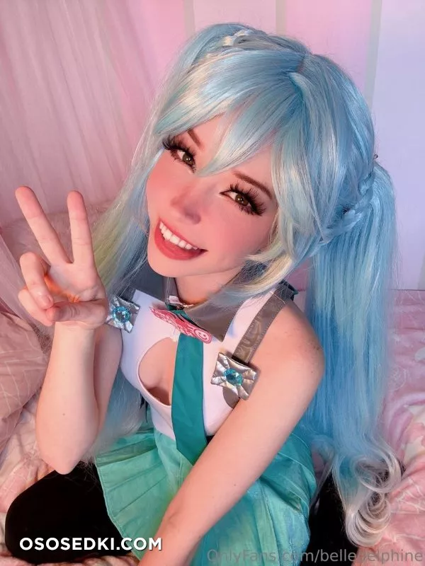 Belle Delphine Hatsune Miku - 11