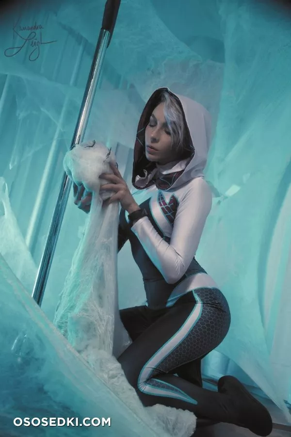 Gwen Stacy by Kassandra Leigh - 1