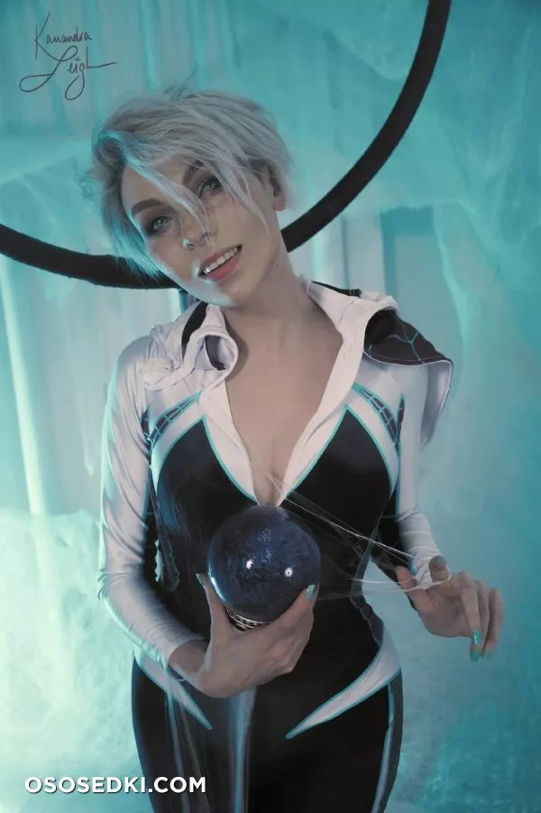 Gwen Stacy by Kassandra Leigh - 9