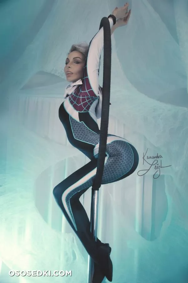Gwen Stacy by Kassandra Leigh - 22