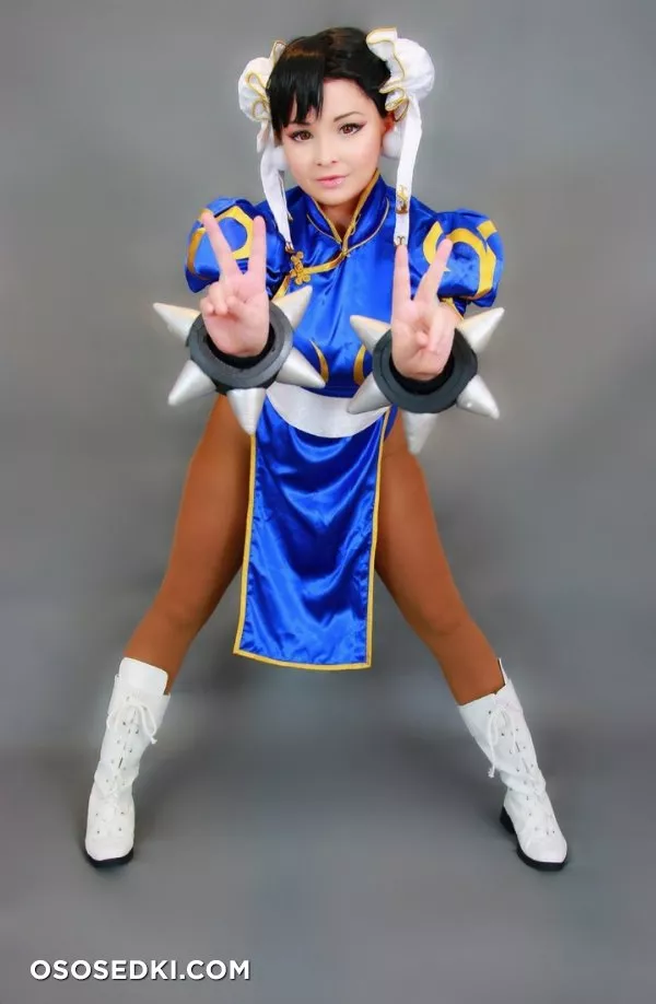 Chun-Li by Hidori Rose - 10