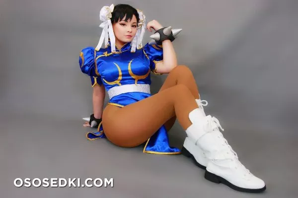 Chun-Li by Hidori Rose - 23