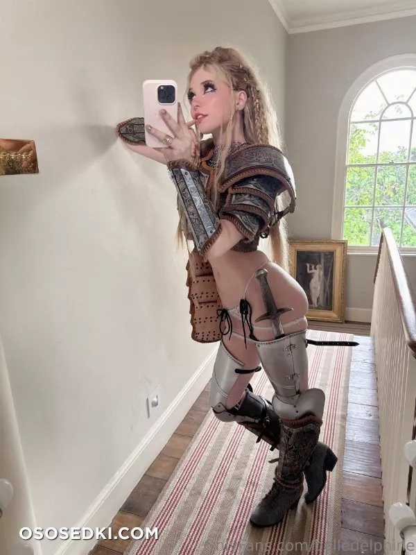 Belle Delphine Human Knight - 9