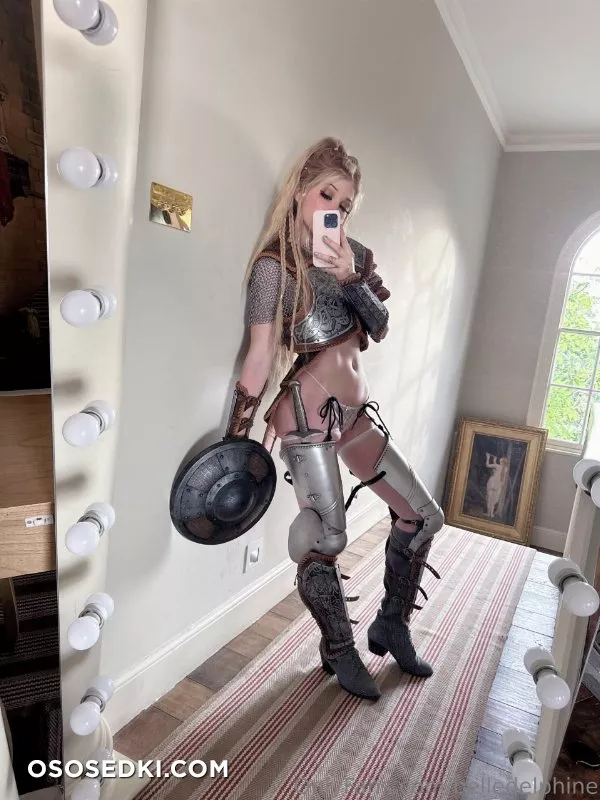 Belle Delphine Human Knight - 13