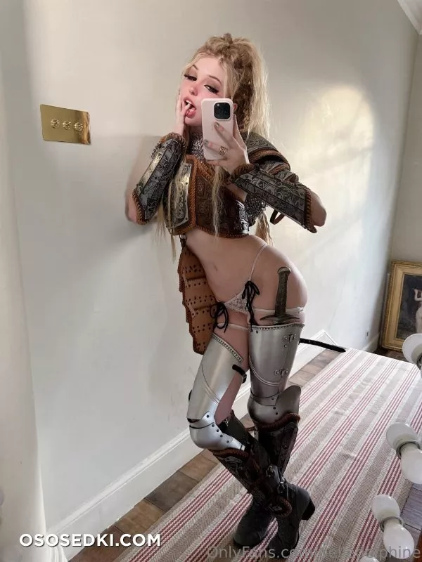 Belle Delphine Human Knight - 16