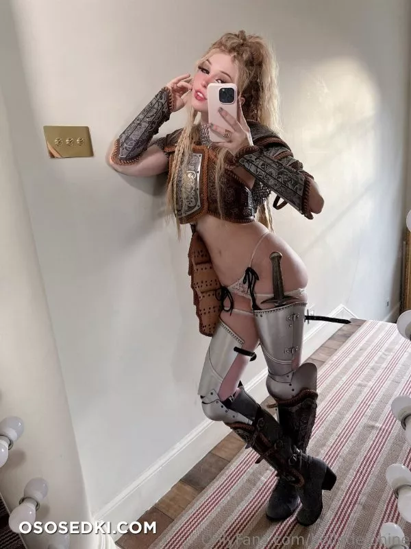 Belle Delphine Human Knight - 20