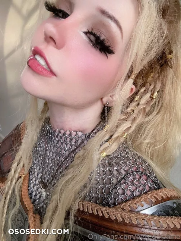 Belle Delphine Human Knight - 44